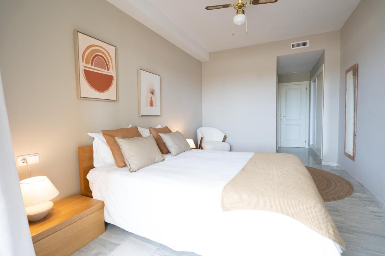 Seaview And Big Terrace Cabopino Apartment Marbella Bagian luar foto