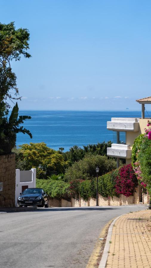 Seaview And Big Terrace Cabopino Apartment Marbella Bagian luar foto