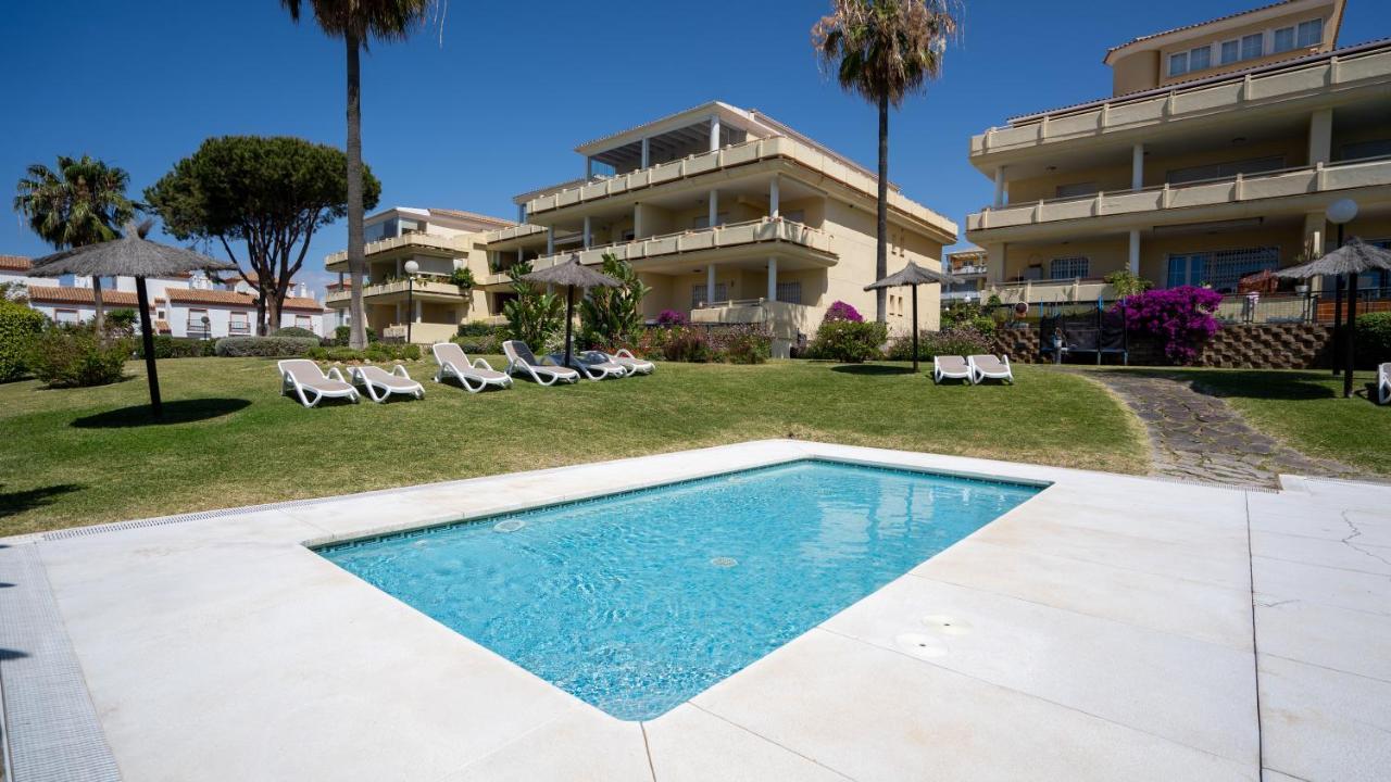 Seaview And Big Terrace Cabopino Apartment Marbella Bagian luar foto
