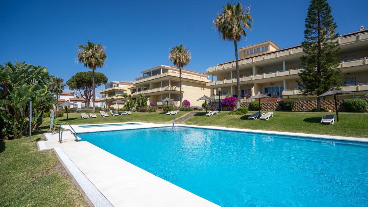 Seaview And Big Terrace Cabopino Apartment Marbella Bagian luar foto
