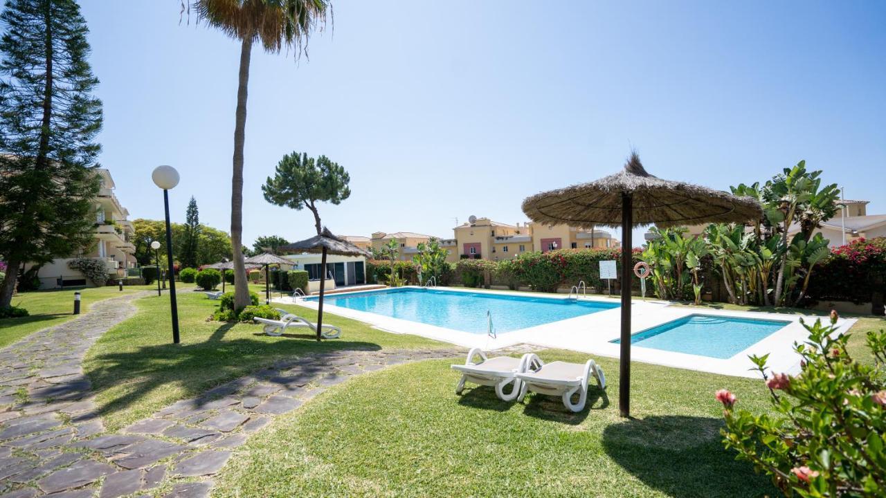 Seaview And Big Terrace Cabopino Apartment Marbella Bagian luar foto